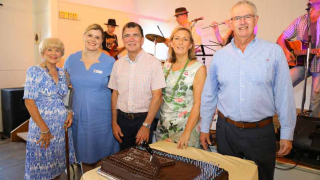 Samford Farmers Hall Book Now 05